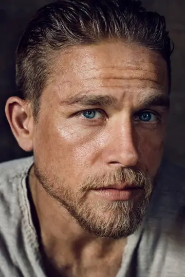Zdjęcie Czarlie Hanum (Charlie Hunnam) #31655