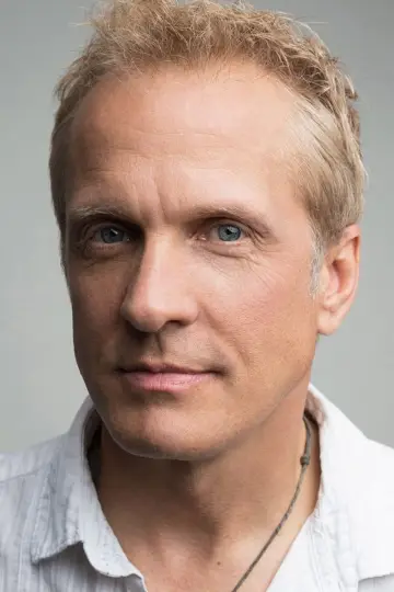 Zdjęcie Patrick Fabian #18060