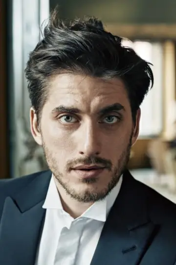 Zdjęcie Luca Marinelli #116227