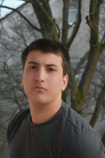 Zdjęcie  (Amir Elzhurkaev) #485531