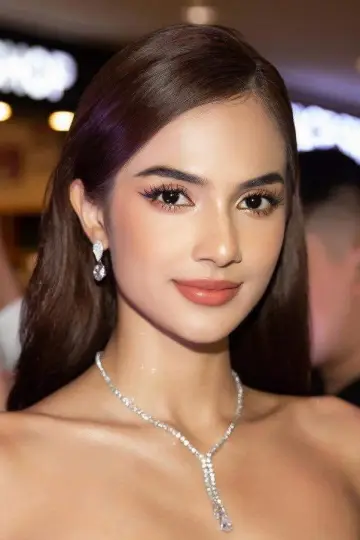 Zdjęcie Emma Lê