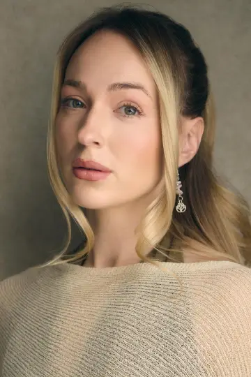 Zdjęcie Claudia Gregory