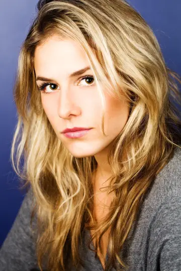 Zdjęcie  (Alix Wilton Regan) #207896