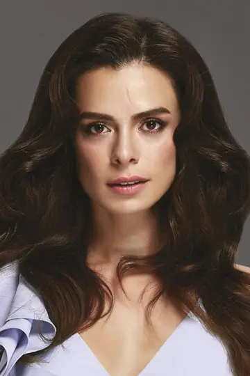 Zdjęcie  (Özge Özpirinçci) #476585