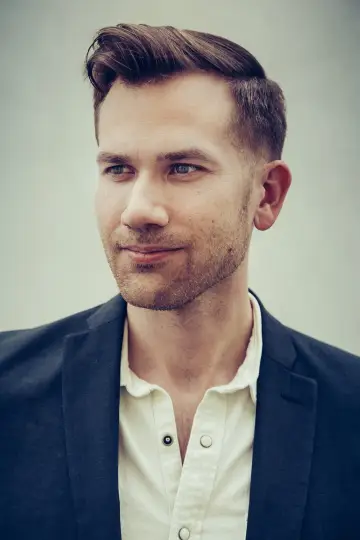 Zdjęcie Aaron Moorhead #86926