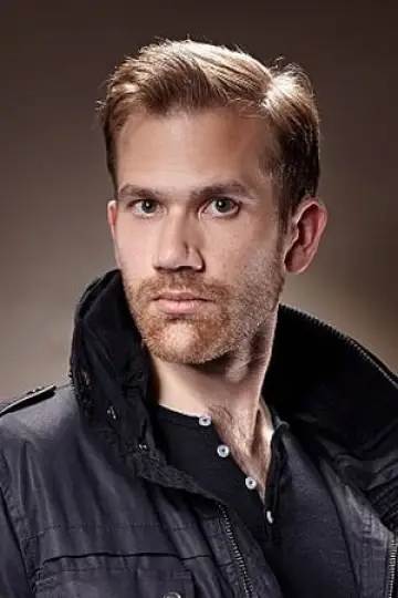 Zdjęcie Aaron Moorhead #86927