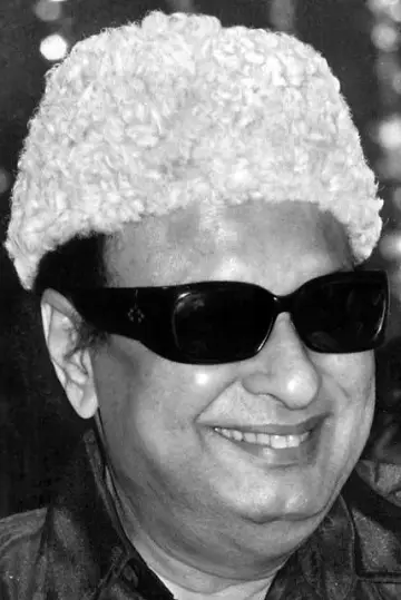 Zdjęcie M. G. Ramaczandran (M. G. Ramachandran) #454028