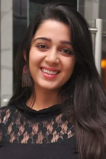 Zdjęcie Charmy Kaur #309930