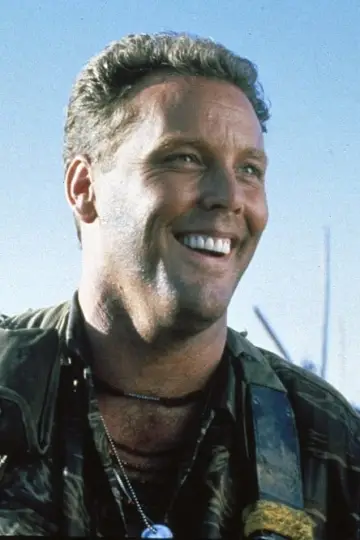 Zdjęcie Wings Hauser #107360