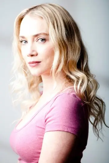 Zdjęcie Phoebe Falconer #113009