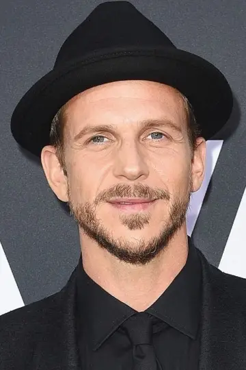 Zdjęcie Gustaf Skarsgård #2959
