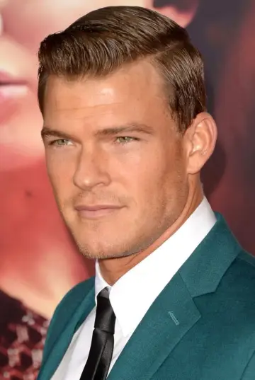 Zdjęcie Alan Ritchson #3461