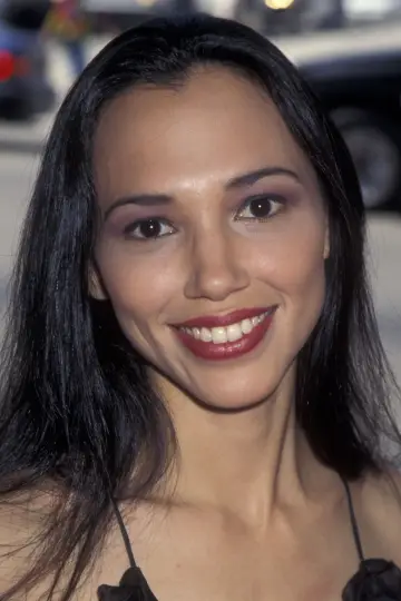 Zdjęcie Irene Bedard #43254