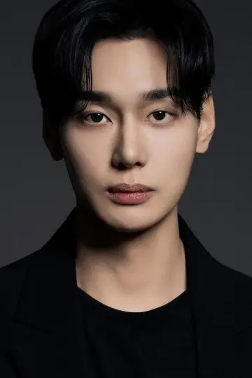 Zdjęcie Hwang Dong-hee #666337