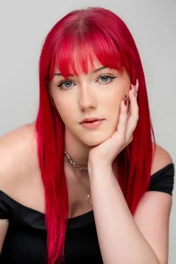 Zdjęcie Lily Atkinson