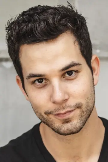 Zdjęcie Skylar Astin #31744