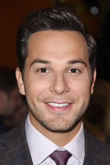 Zdjęcie Skylar Astin #31746