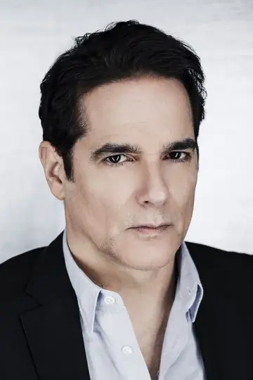Zdjęcie Yul Vazquez #28183