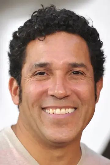 Zdjęcie Oscar Nunez #8262