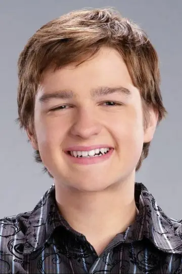 Zdjęcie Angus T. Jones #104391