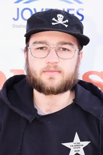 Zdjęcie Angus T. Jones #104395
