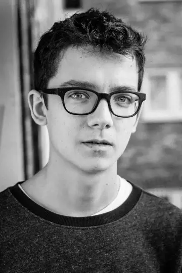 Zdjęcie Asa Butterfield #36458