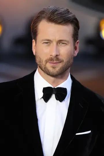 Zdjęcie Glen Powell #7471