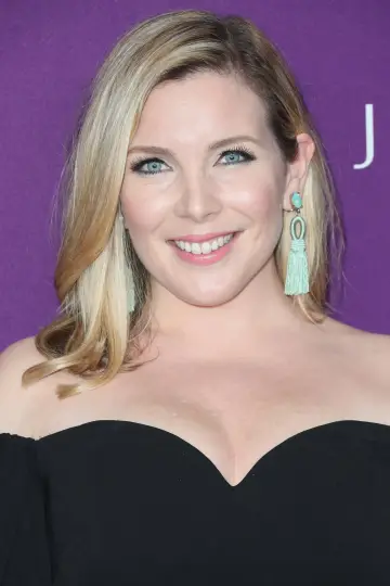 Zdjęcie June Diane Raphael #48488