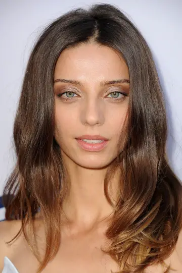 Zdjęcie Angela Sarafyan #67464