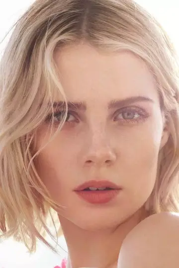 Zdjęcie Lusi Bojnton (Lucy Boynton) #251667