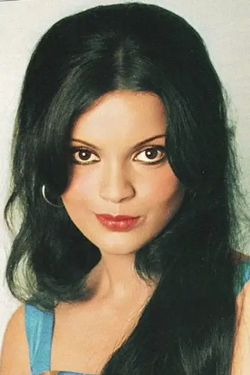 Zdjęcie Zeenat Aman (Zeenat Aman) #350526