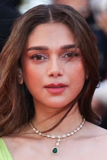 Zdjęcie Aditi Rao Hydari (Aditi Rao Hydari) #401310