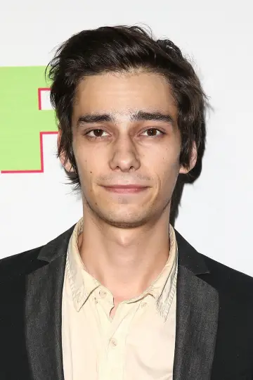 Zdjęcie Devon Bostick #2970