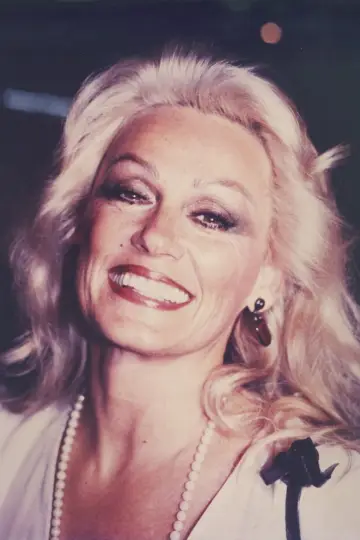 Zdjęcie Mamie Van Doren (Mamie Van Doren) #635613