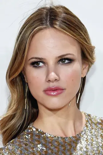Zdjęcie Halston Sage #25739