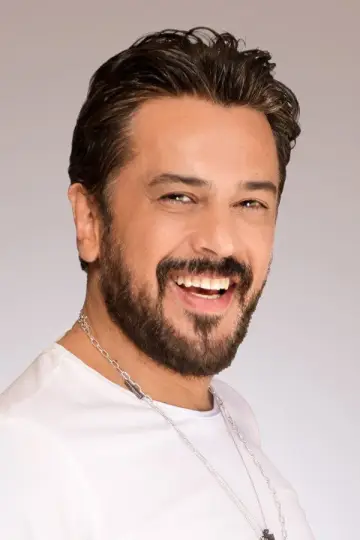 Zdjęcie  (Emre Altuğ) #450058