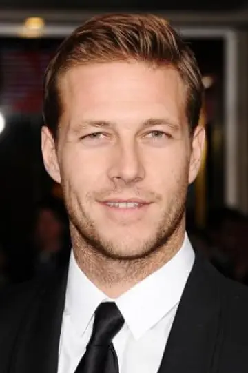 Zdjęcie Luke Bracey #18865