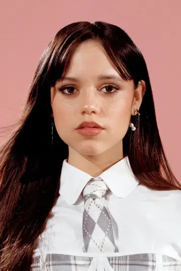 Zdjęcie Dżena Ortega (Jenna Ortega) #17318