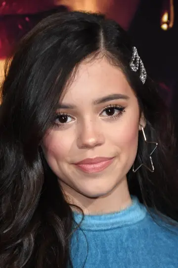 Zdjęcie Dżena Ortega (Jenna Ortega) #17322