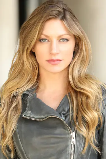 Zdjęcie  (Jes Macallan) #323201