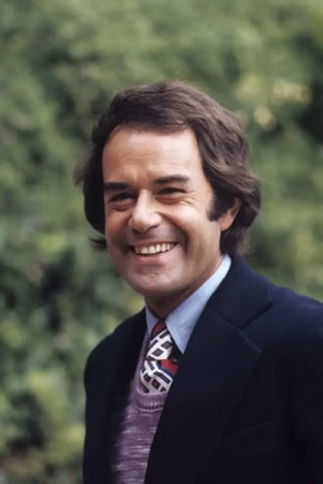 Zdjęcie Laurence Luckinbill