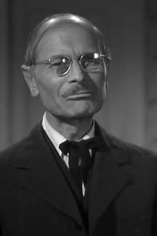 Zdjęcie Charles Halton