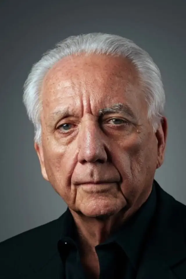 Zdjęcie Bob Gunton