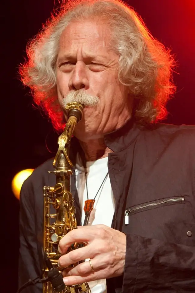 Zdjęcie  (Lou Marini)