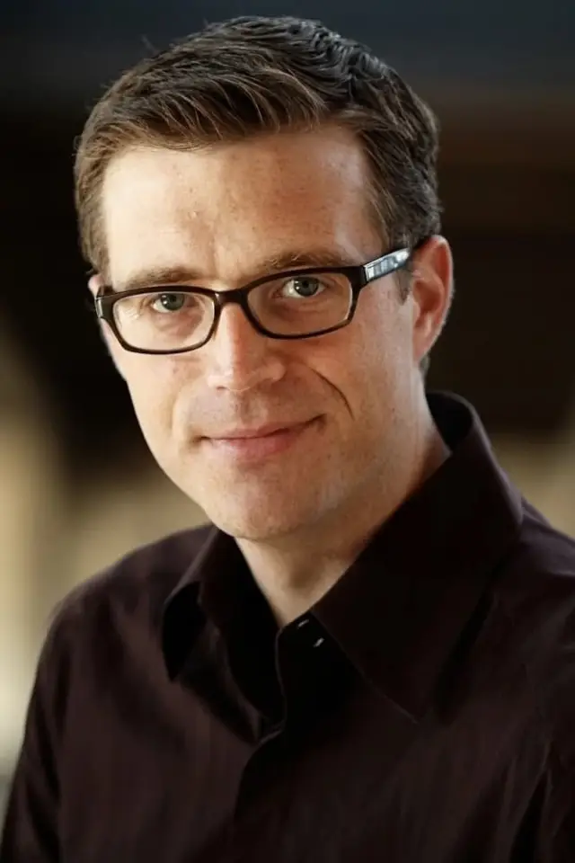 Zdjęcie Angus MacLane