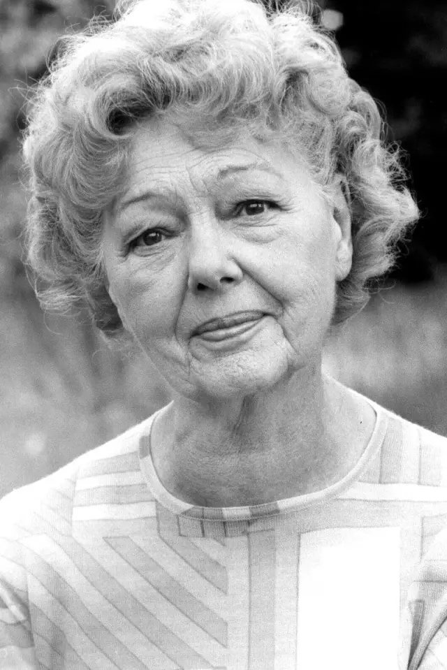Zdjęcie Paulette Dubost
