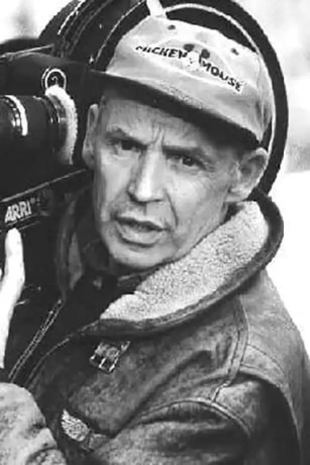 Zdjęcie Julian Doyle