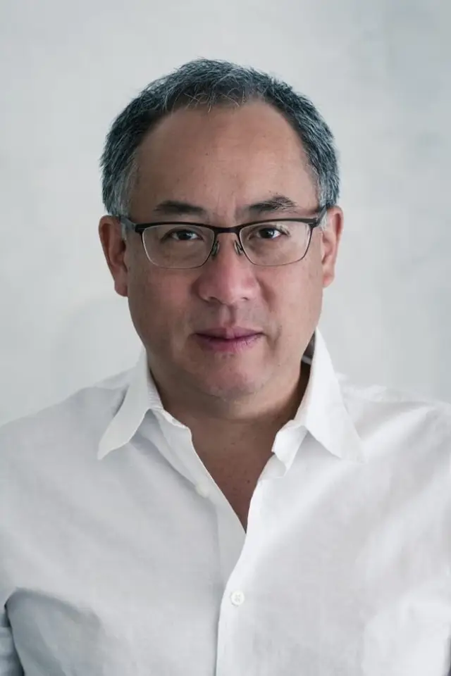 Zdjęcie Larry Fong