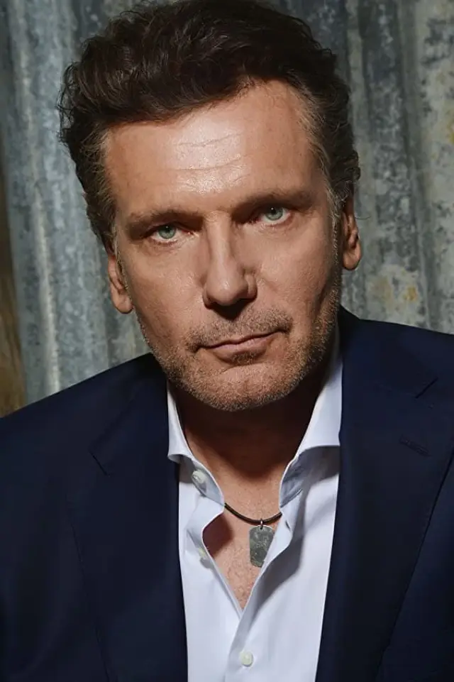 Zdjęcie  (Peter J. Lucas)