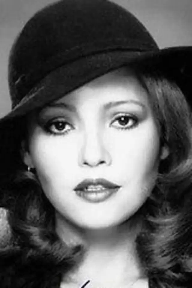 Zdjęcie Barbara Carrera
